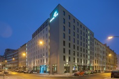 Hotel Motel One Berlin-Hackescher Markt - Exterior