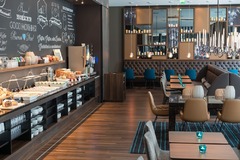 Hotel Motel One Leipzig-Nikolaikirche - Breakfast