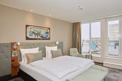 Hotel Motel One Essen - Room