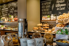 Hotel Motel One Essen - Breakfast