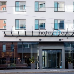 Hotel Motel One Nürnberg-City - Exterior