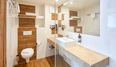 Premier Plus Bathroom