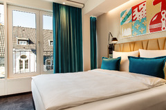 Hotel Motel One Aachen - Room