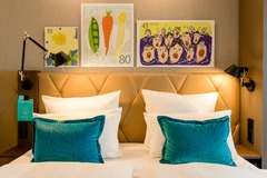 Hotel Motel One Leipzig-Post - Room