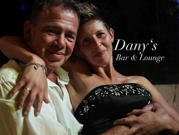 Danys Bar und Lounge