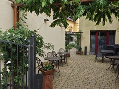 Eingang Garten Patta Restaurant