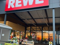 REWE Carl-Bellmer-Straße 4-6 Eingang