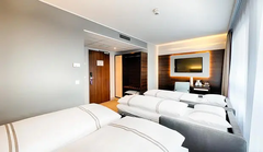 Family 4 Room