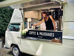 Coffee & Milkshakes Food Truck