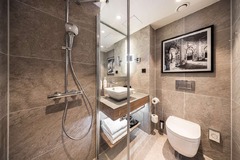 Standard Room - High Floor Bath