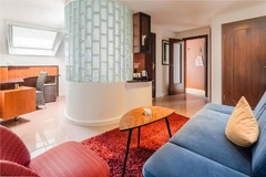 Suite Living