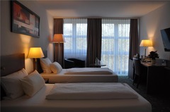 Standard twin room