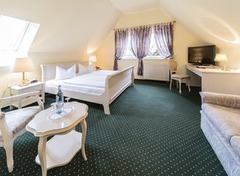 Großes und freundliches Doppelzimmer im Landhaus-Stil