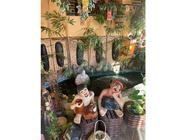 Hoa's Restaurant Vietnamese Cuisine