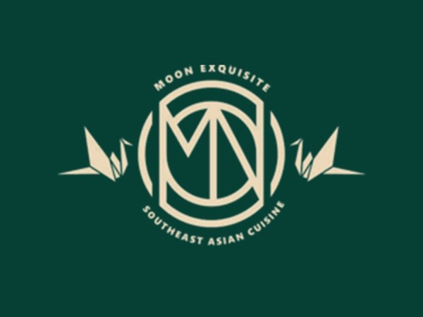 Moon Exquisite