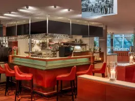 CHAT POINT BAR in 85399 Hallbergmoos: