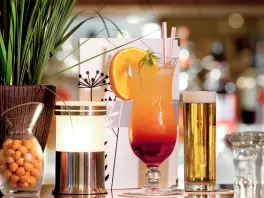 LES CRÉATEURS 
Bar - Restaurant - Garden in 50858 KOELN: