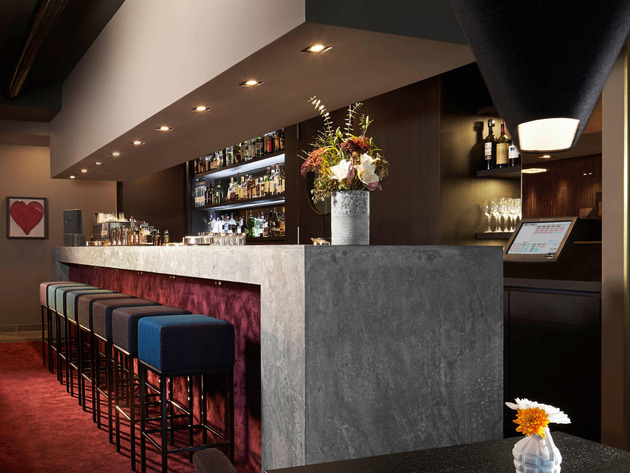 OOST BAR