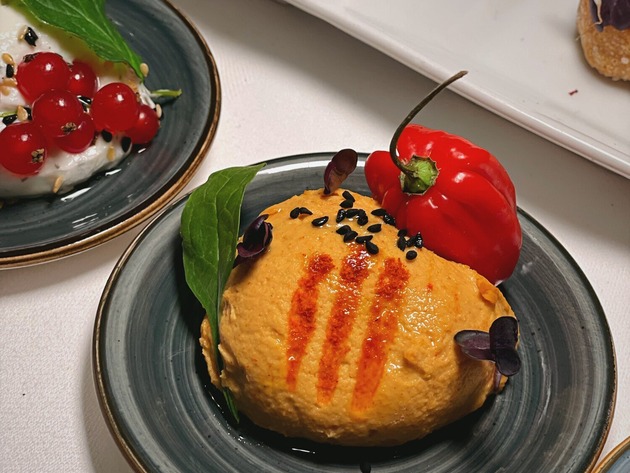 Le Levant Bistro