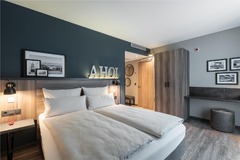 Superior Room Accessible