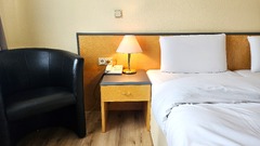 16:9_eXo_Individual_Hotel_Waghäusel_ROOM