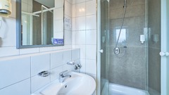 16:9_eXo_Individual_Hotel_Waghäusel_random_room