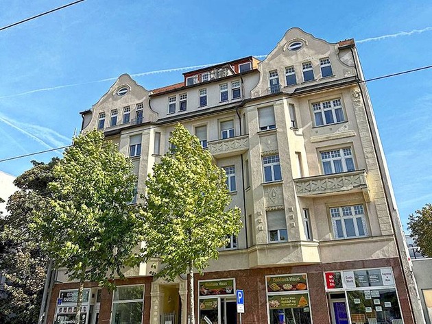Victoria Apartment