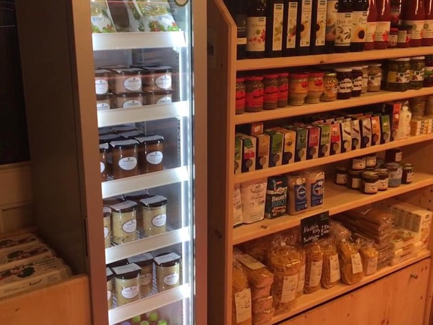 Hofmetzgerei & Hofladen Broslhof