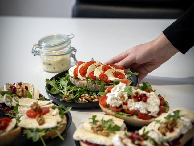 Feinbelegt - Brötchen, Bowls, Süßes für Deine Meet: Feinbelegt - Brötchen, Bowls, Süßes für Deine Meetings