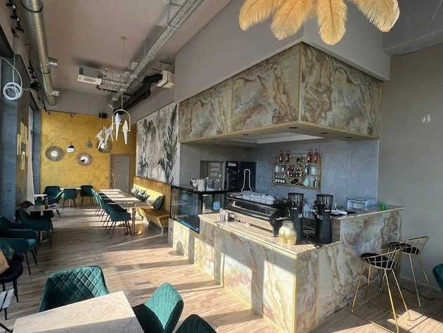 IrNi Café the Breakfast Bar