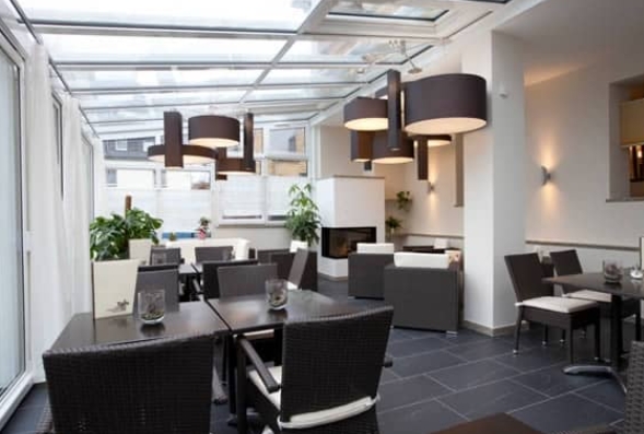 Hotel Konditorei Cafe Dora