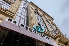 Hotel Motel One Fassade