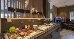 Breakfast buffet