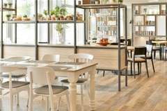 Breakfast area