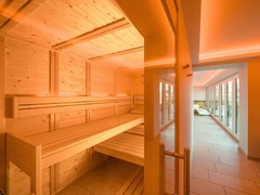 Sauna und Ruhebereich