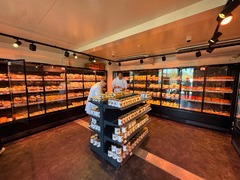 Großzügiger Verkaufsraum