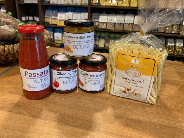 Feinkost & Weinbar Rossano