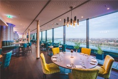 Konrads Restaurant & Sky Bar