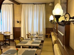 exo-hotel-franka-public3