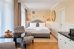 Apartment Deluxe